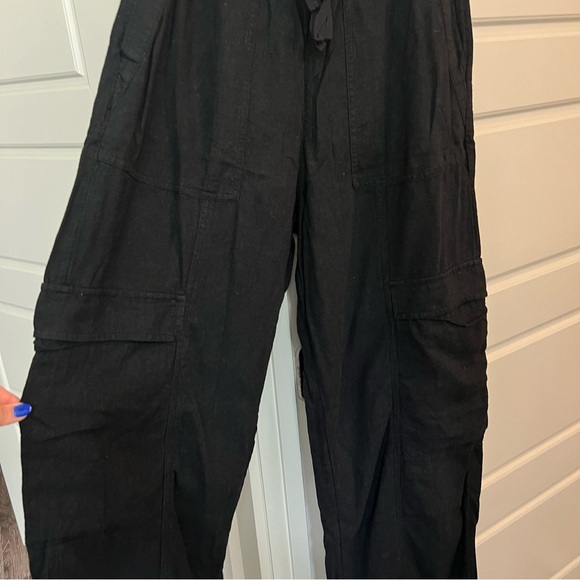 Abercrombie & Fitch Linen-Blend Pull-On Cargo Pant - Picture 8 of 11